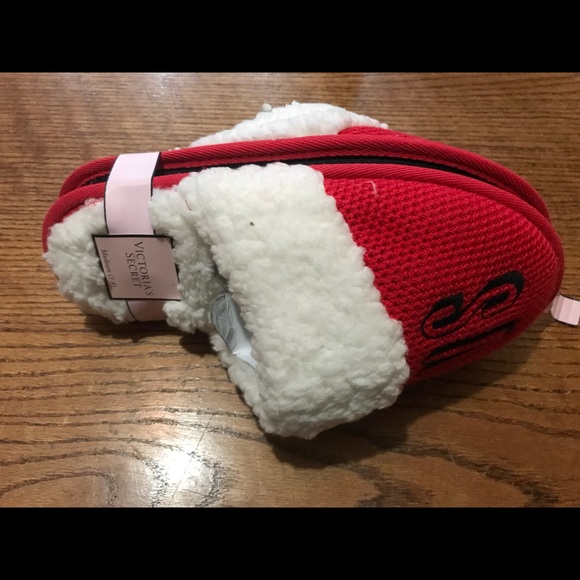 Victoria Secret Cozy Slippers Red New - Picture 4 of 7